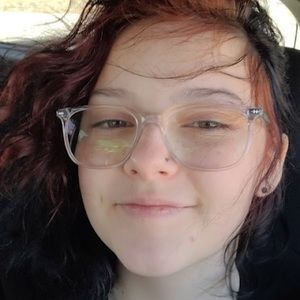 Meet your Posher, Maddie